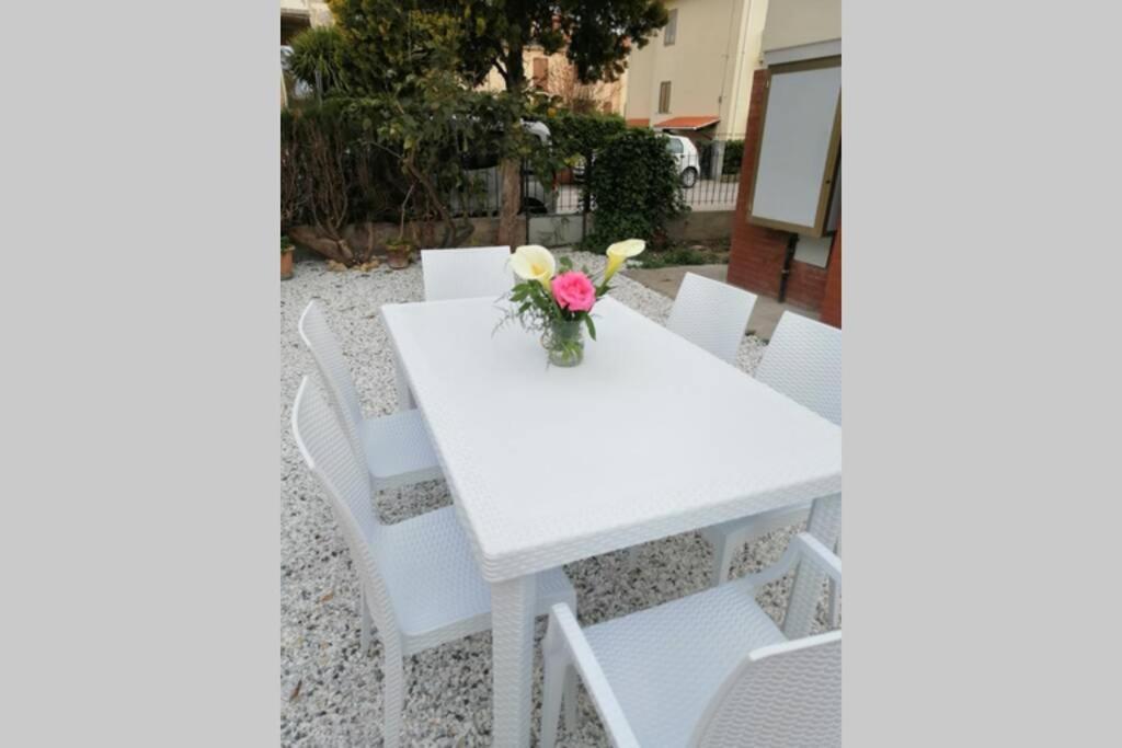 La Villetta Di Zio Claudio A Vada - 6 Posti Letto 외부 사진